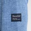 Petrol-Trui-Petrol-251002151542.jpg Petrol Trui