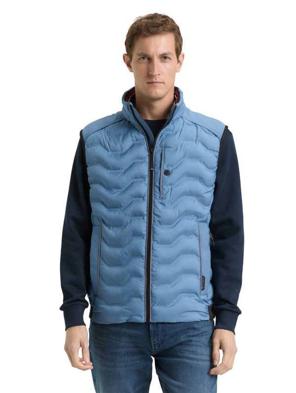 decorative-hybrid-vest-Tom-Tailor-260113134329.jpg Tom-Tailor Bodywarmer